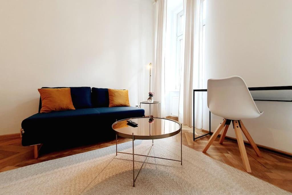 Savoir Vivre Apartments Rosinagasse 비엔나 객실 사진